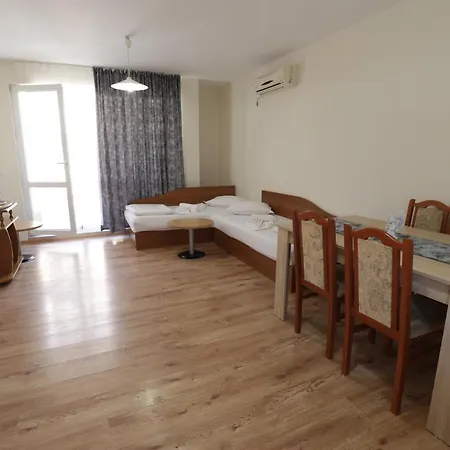 зевс Appartamento