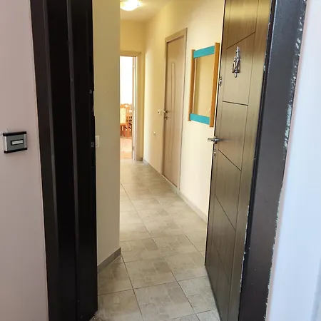 Apartment зевс Pomorie