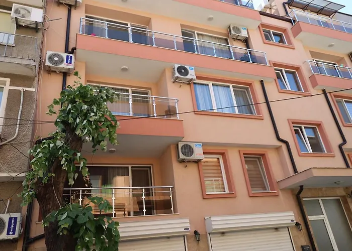 зевс Apartament *