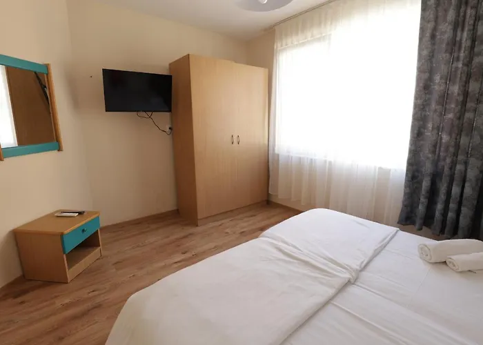 зевс Apartament *