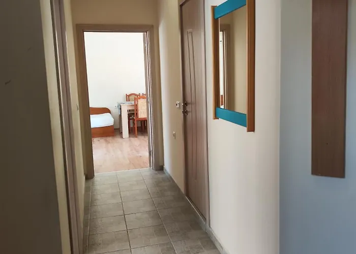 зевс Apartament *